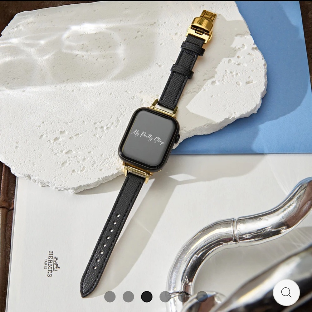 Black and Gold Smartwatch
